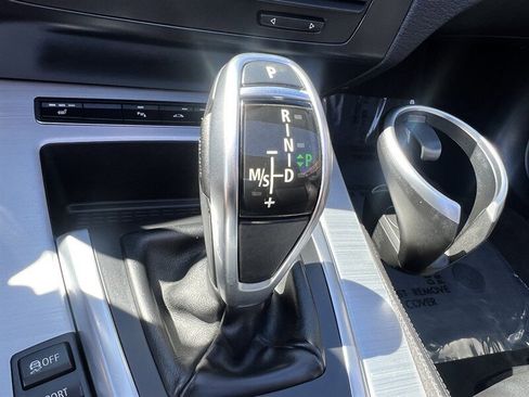 Used 2009 BMW Z4 sDrive35i image 4