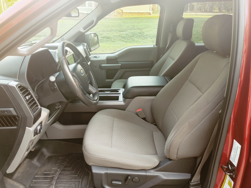 Used 2019 Ford F150 XLT w/ Equipment Group 302A Luxury AWD/4WD image 6