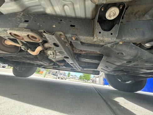 Used 2000 Toyota Land Cruiser AWD/4WD image 17