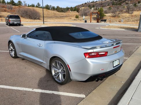 Used 2016 Chevrolet Camaro LT image 16