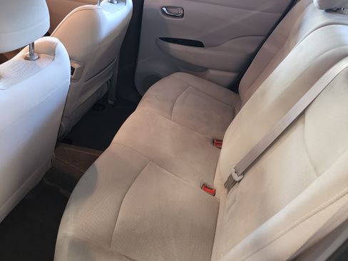 Used 2012 Nissan Leaf SL image 14