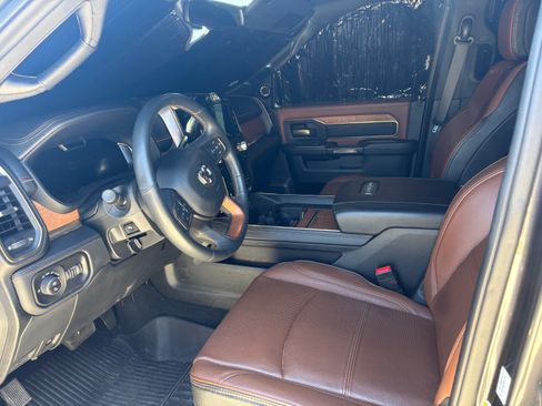 Used 2023 RAM 3500 Limited AWD/4WD image 6
