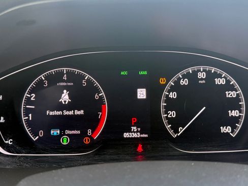 Used 2019 Honda Accord LX image 9