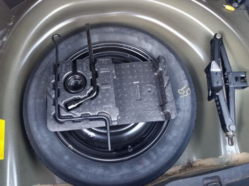 Used 2010 Toyota Corolla S image 15