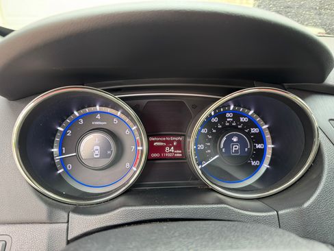 Used 2013 Hyundai Sonata SE FWD image 14