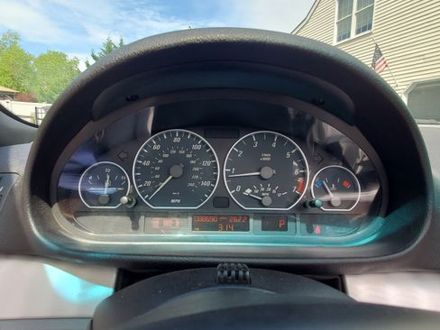 Used 2004 BMW 330Ci Convertible RWD image 8