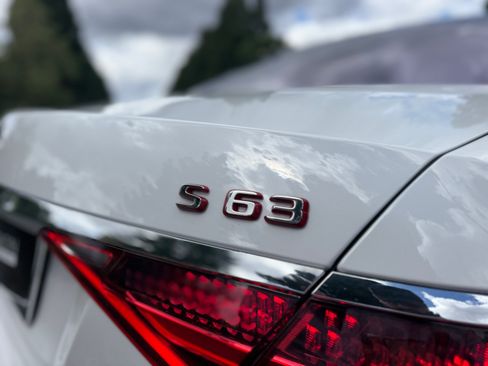 Used 2024 Mercedes-Benz S 63 AMG S image 8