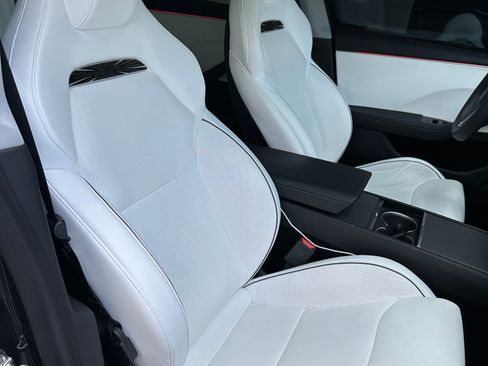 Used 2024 Tesla Model 3 Performance image 15