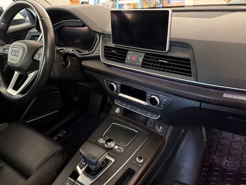 Used 2018 Audi Q5 Prestige w/ Prestige Package image 21