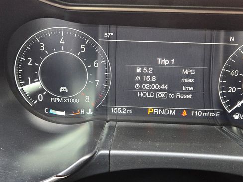 Used 2021 Ford Mustang Shelby GT500 w/ Carbon Fiber Track Pack image 25