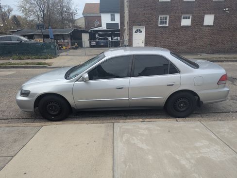 Used 2002 Honda Accord LX image 4