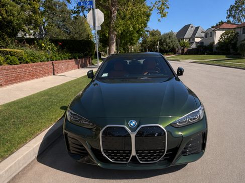 Used 2023 BMW i4 eDrive40 w/ M Sport Package RWD image 2