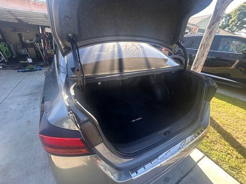 Used 2021 Nissan Altima 2.5 SR image 13