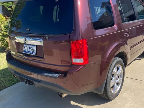 Used 2012 Honda Pilot EX image 2