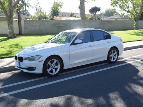 Used 2014 BMW 328i Sedan image 2