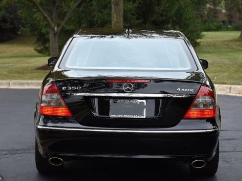 Used 2008 Mercedes-Benz E 350 4MATIC Sedan image 9