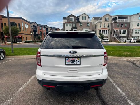 Used 2013 Ford Explorer 4WD w/ Class III Trailer Tow Pkg image 4