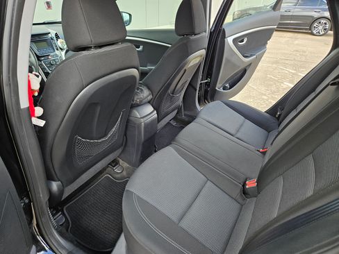 Used 2013 Hyundai Elantra GT image 25