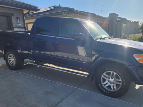 Used 2004 Toyota Tundra SR5 image 4