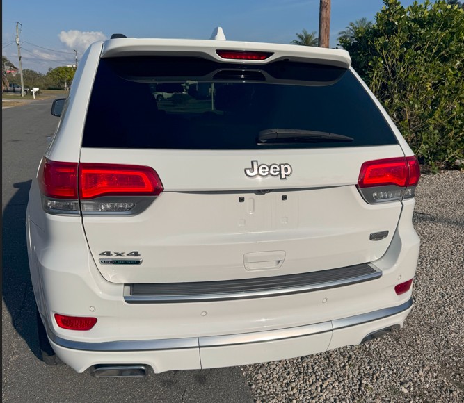 Used 2015 Jeep Grand Cherokee Summit w/ Platinum Series Group AWD/4WD image 5