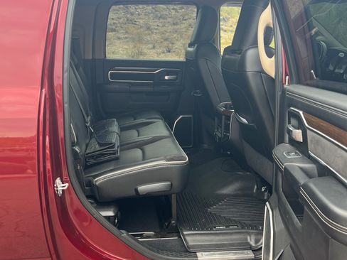 Used 2022 RAM 2500 Laramie AWD/4WD image 18