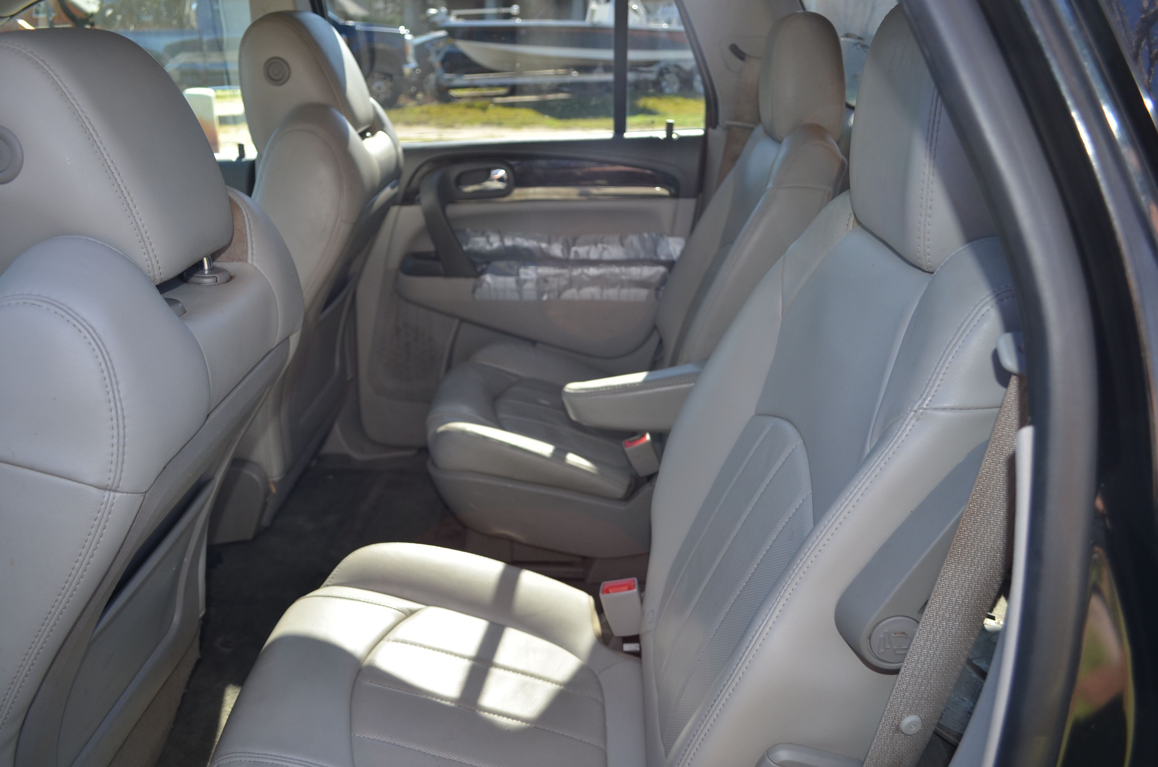 Used 2015 Buick Enclave Leather FWD image 19