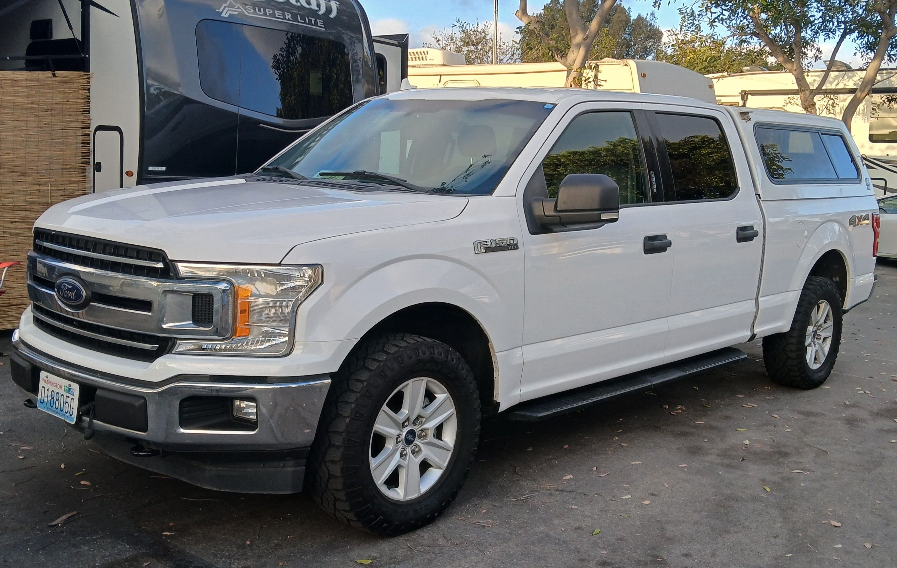 Used 2018 Ford F150 XLT w/ Equipment Group 301A Mid AWD/4WD image 1