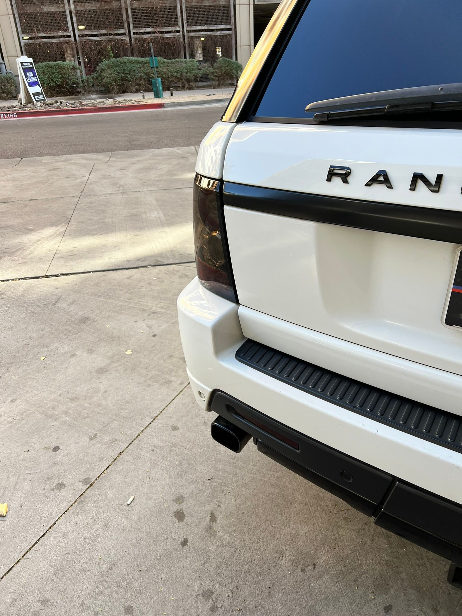 Used 2012 Land Rover Range Rover Sport Autobiography AWD/4WD image 22
