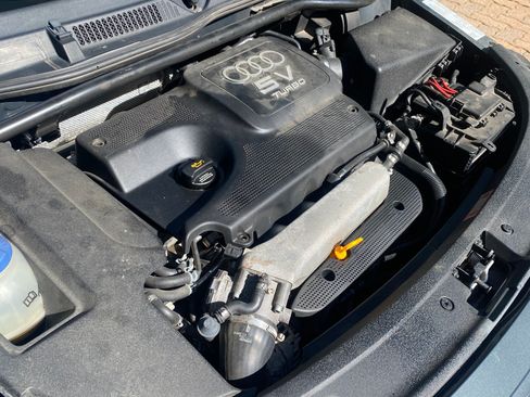 Used 2003 Audi TT 1.8T FWD image 11