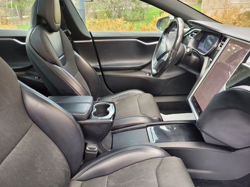 Used 2017 Tesla Model S 100D image 13