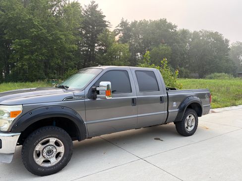 Used 2013 Ford F250 XLT AWD/4WD image 13