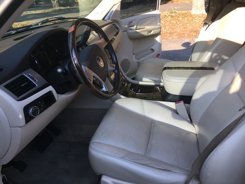 Used 2007 Cadillac Escalade 2WD image 15