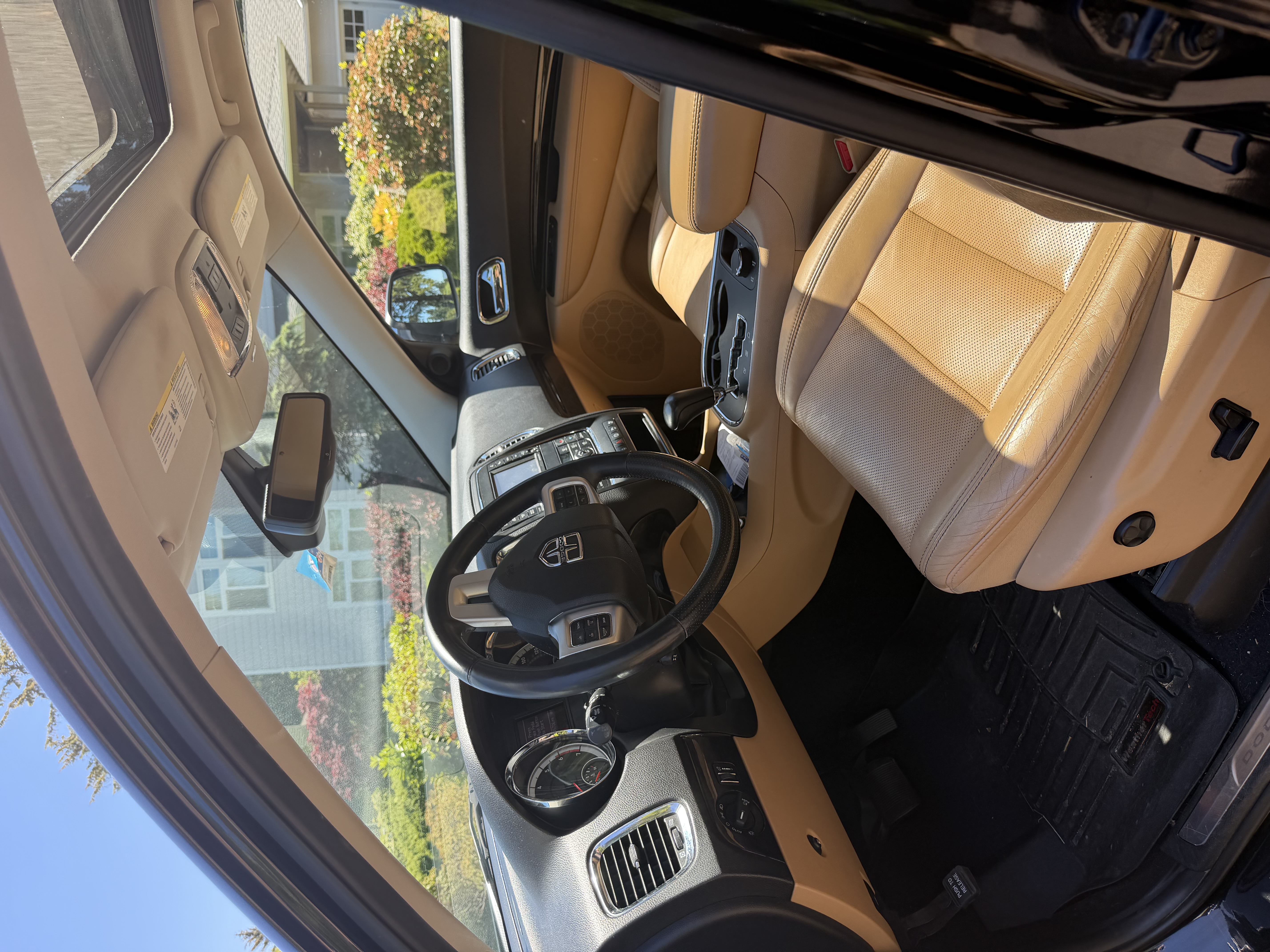 Used 2013 Dodge Durango Citadel w/ Technology Group AWD/4WD image 10