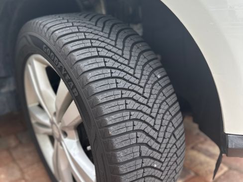 Used 2013 Mercedes-Benz ML 350 4MATIC image 6