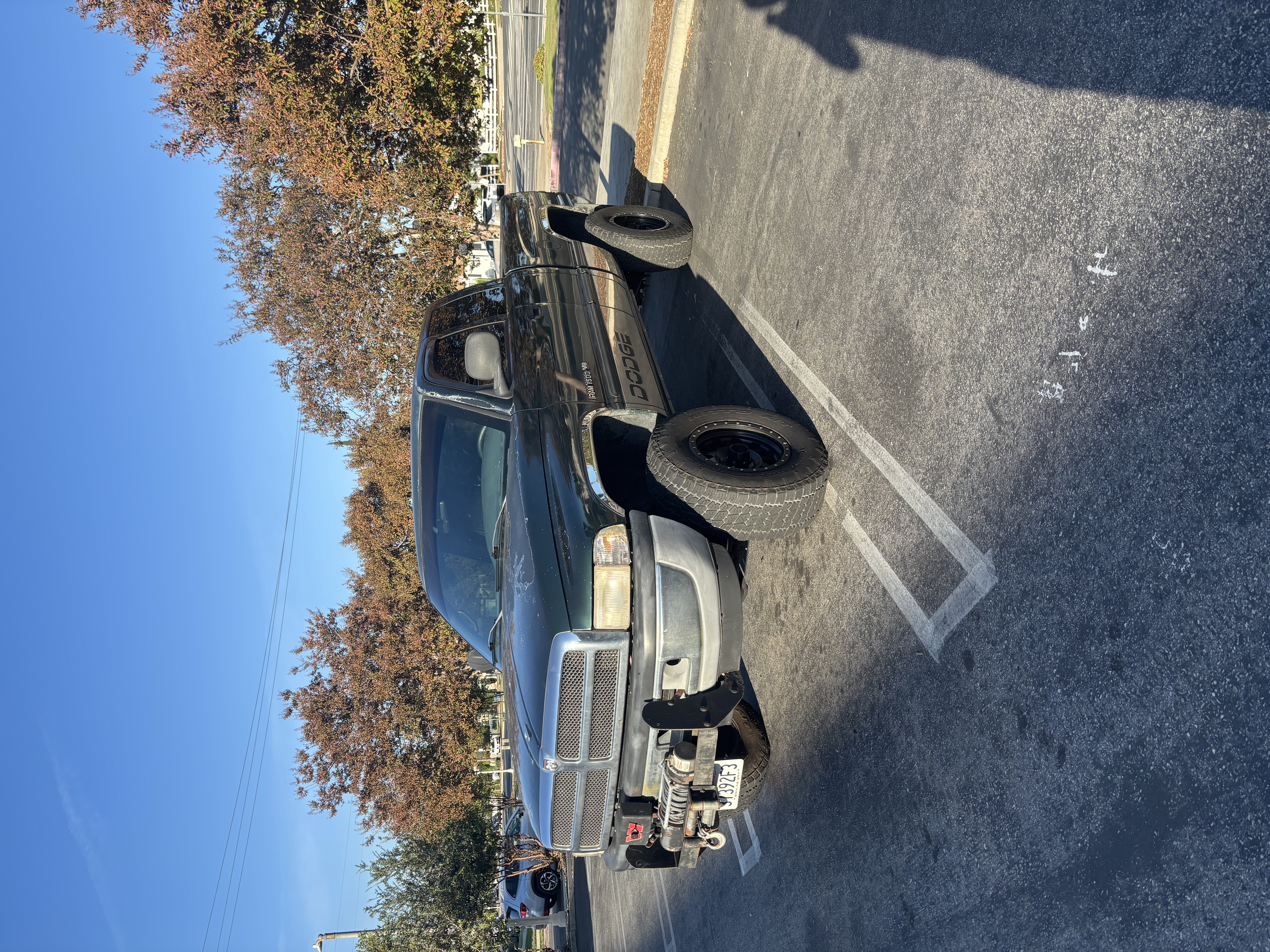 Used 2000 Dodge Ram 1500 Truck 4x4 Quad Cab image 1
