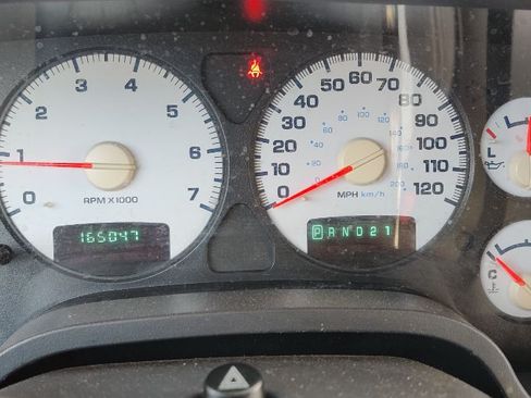 Used 2002 Dodge Ram 1500 Truck Short Bed image 4