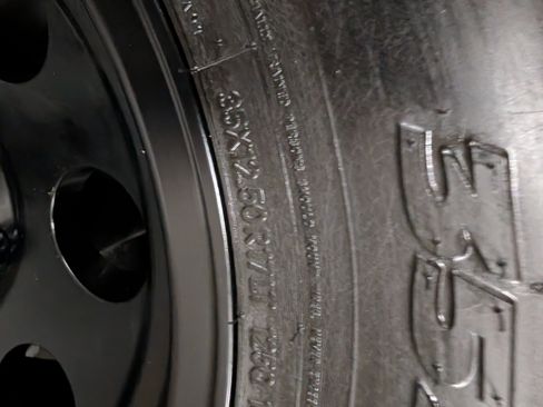 Used 2023 Jeep Wrangler Sport image 6