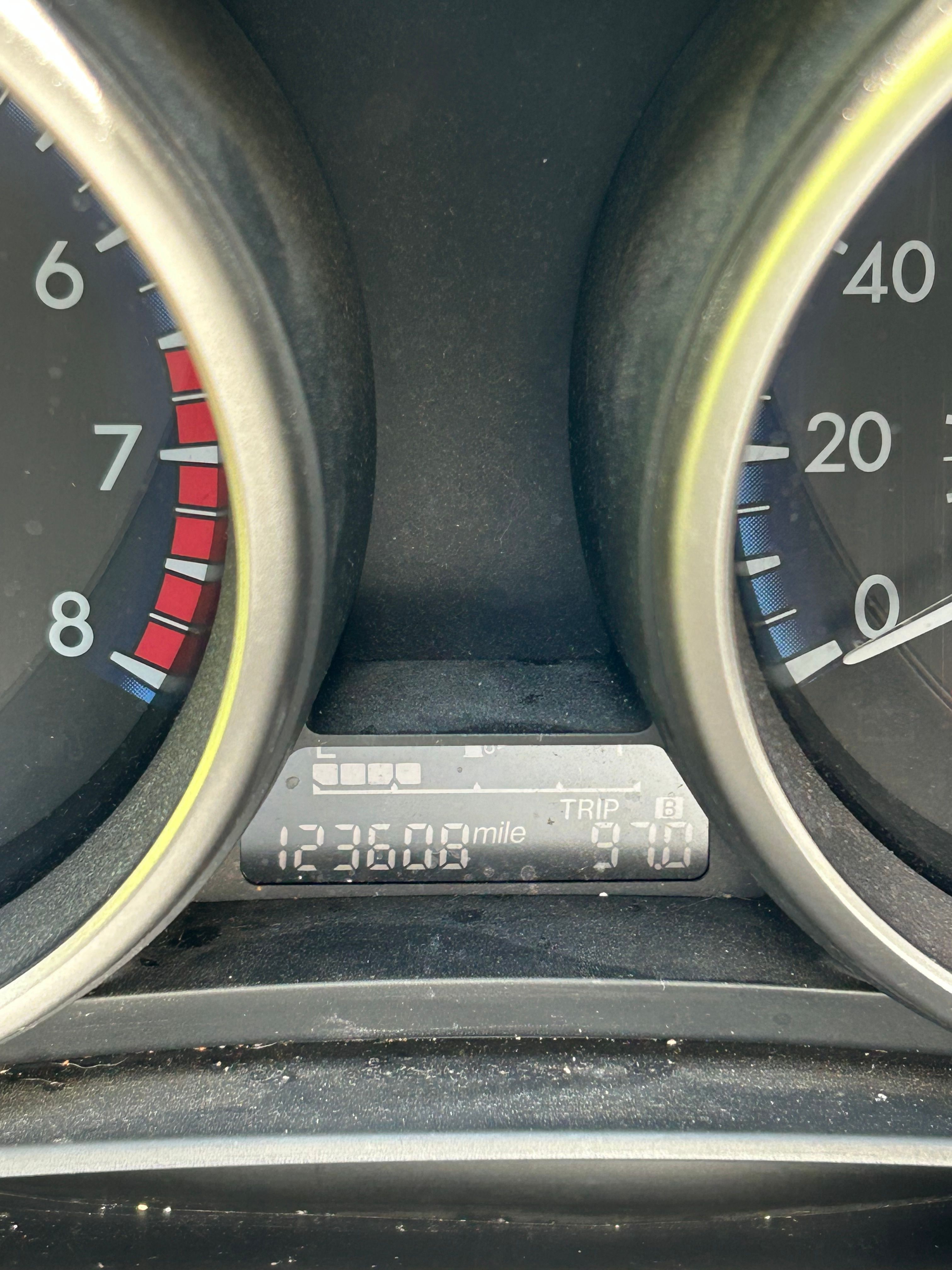 Used 2013 MAZDA MAZDA3 i Touring FWD image 8