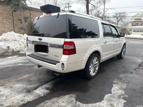 Used 2017 Ford Expedition EL Limited w/ Equipment Group 301A image 8