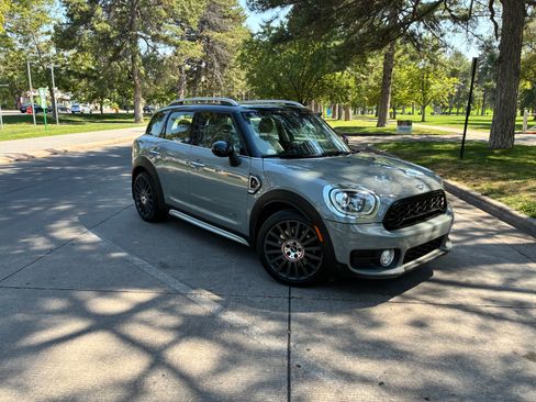 Used 2019 MINI Cooper Countryman S w/ Driver Assistance Package AWD/4WD image 4