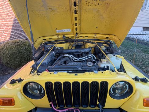Used 2002 Jeep Wrangler X image 12
