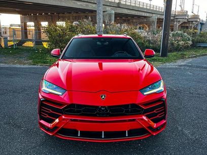 Used 2021 Lamborghini Urus
