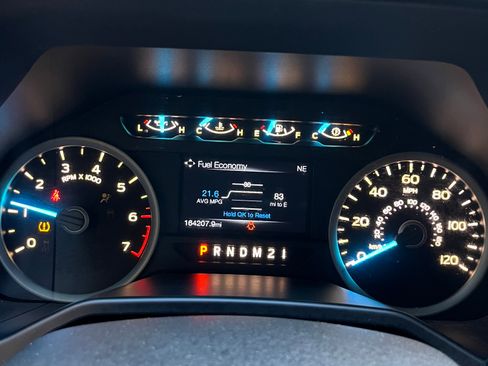 Used 2015 Ford F150 XLT w/ Equipment Group 301A Mid image 14