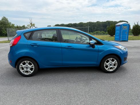 Used 2015 Ford Fiesta SE FWD image 10