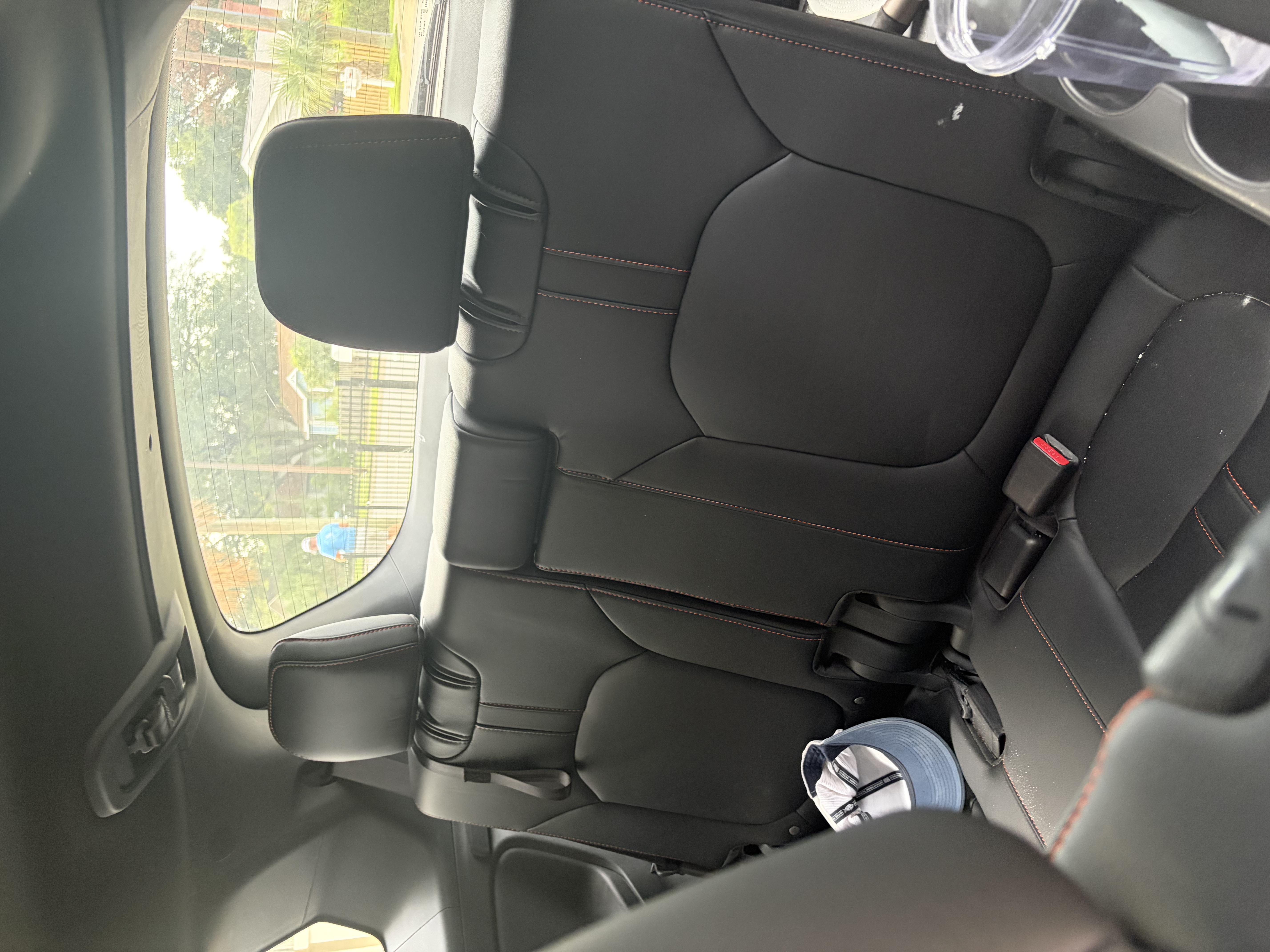 Used 2025 Honda Pilot TrailSport image 16