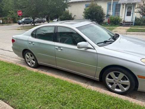 Used 2006 Lexus ES 330 FWD image 2