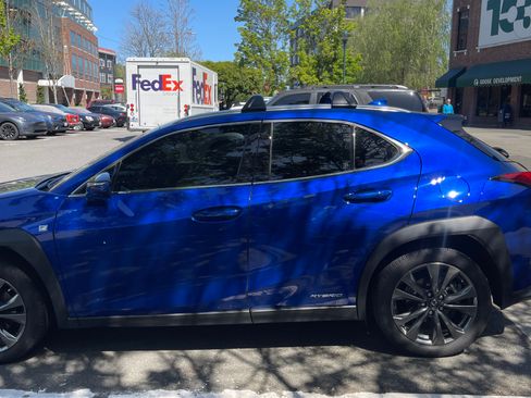 Used 2021 Lexus UX 250h F Sport w/ F Sport Premium Package AWD/4WD image 10