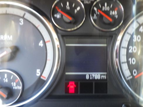 Used 2011 RAM 2500 Big Horn image 10