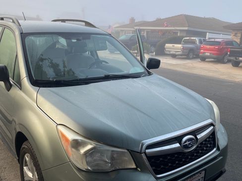 Used 2015 Subaru Forester 2.5i w/ Alloy Wheel Package image 2