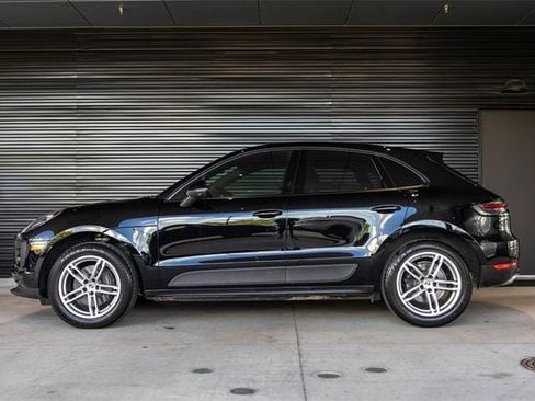 Used 2021 Porsche Macan AWD/4WD image 4
